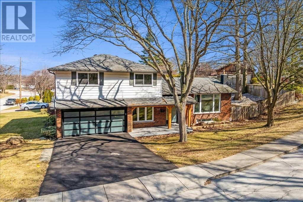 Property at 211 COUNTRY CLUB Drive image 3