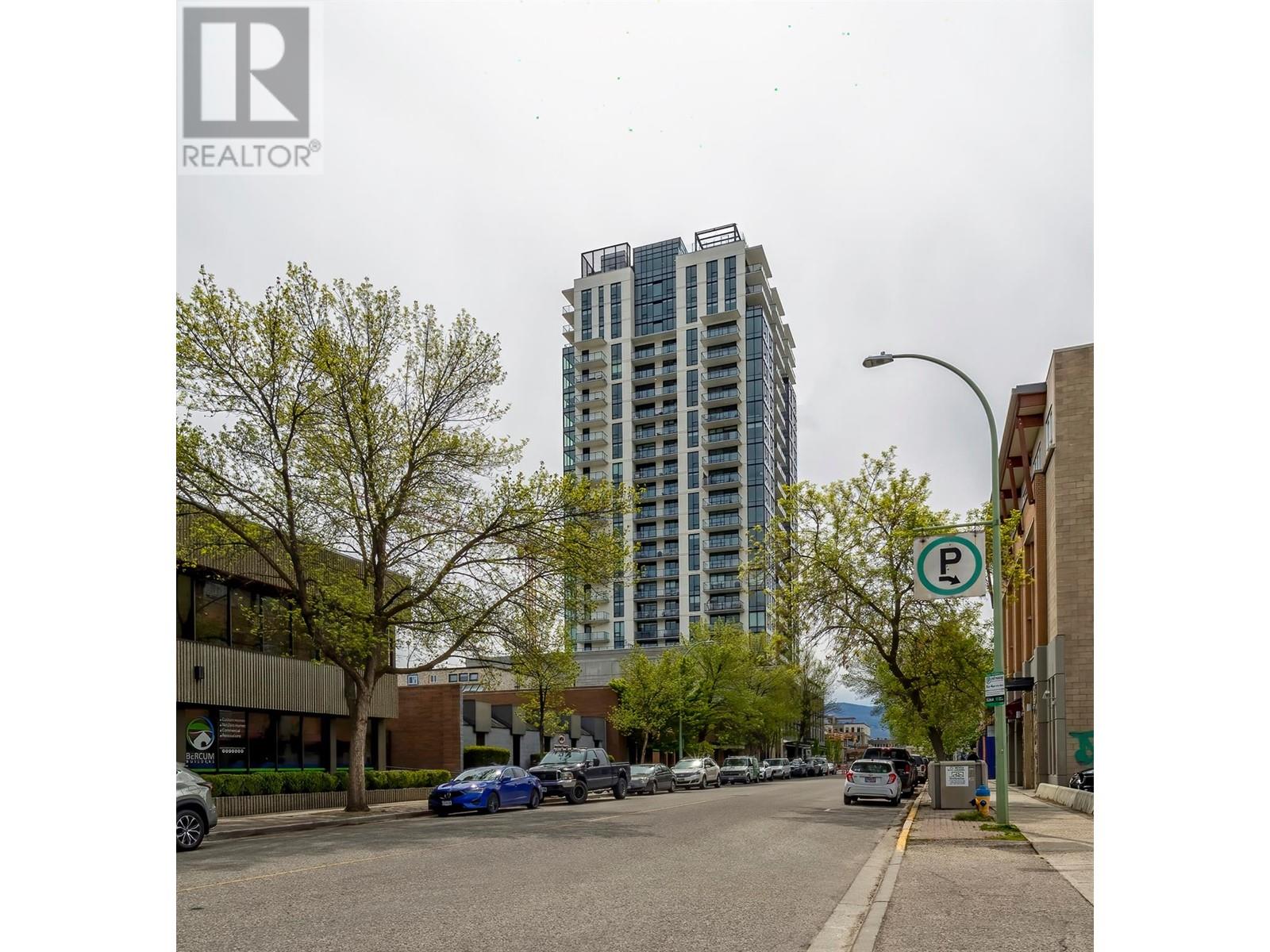 Property at 1471 St Paul Street Unit# 703 image 3