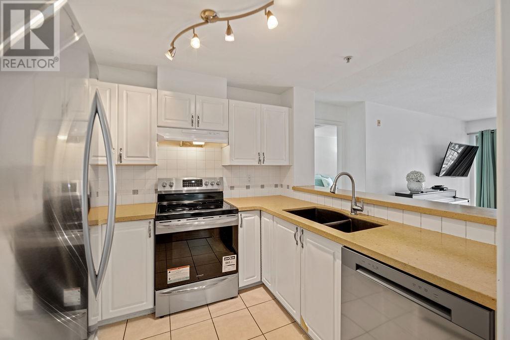 404 215 Twelfth Street, New Westminster, British Columbia  V3M 4H4 - Photo 7 - R2968918