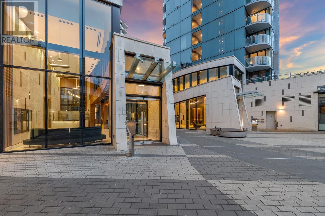 2420 89 Nelson Street, Vancouver, British Columbia  V6Z 0E7 - Photo 3 - R2980016