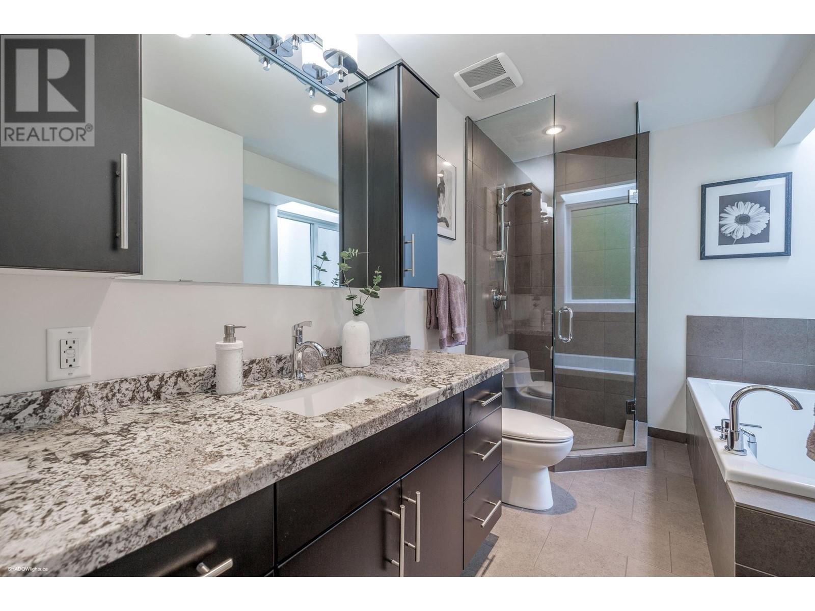 1749 Rufus Drive, North Vancouver, British Columbia  V7J 3L8 - Photo 15 - R2980300