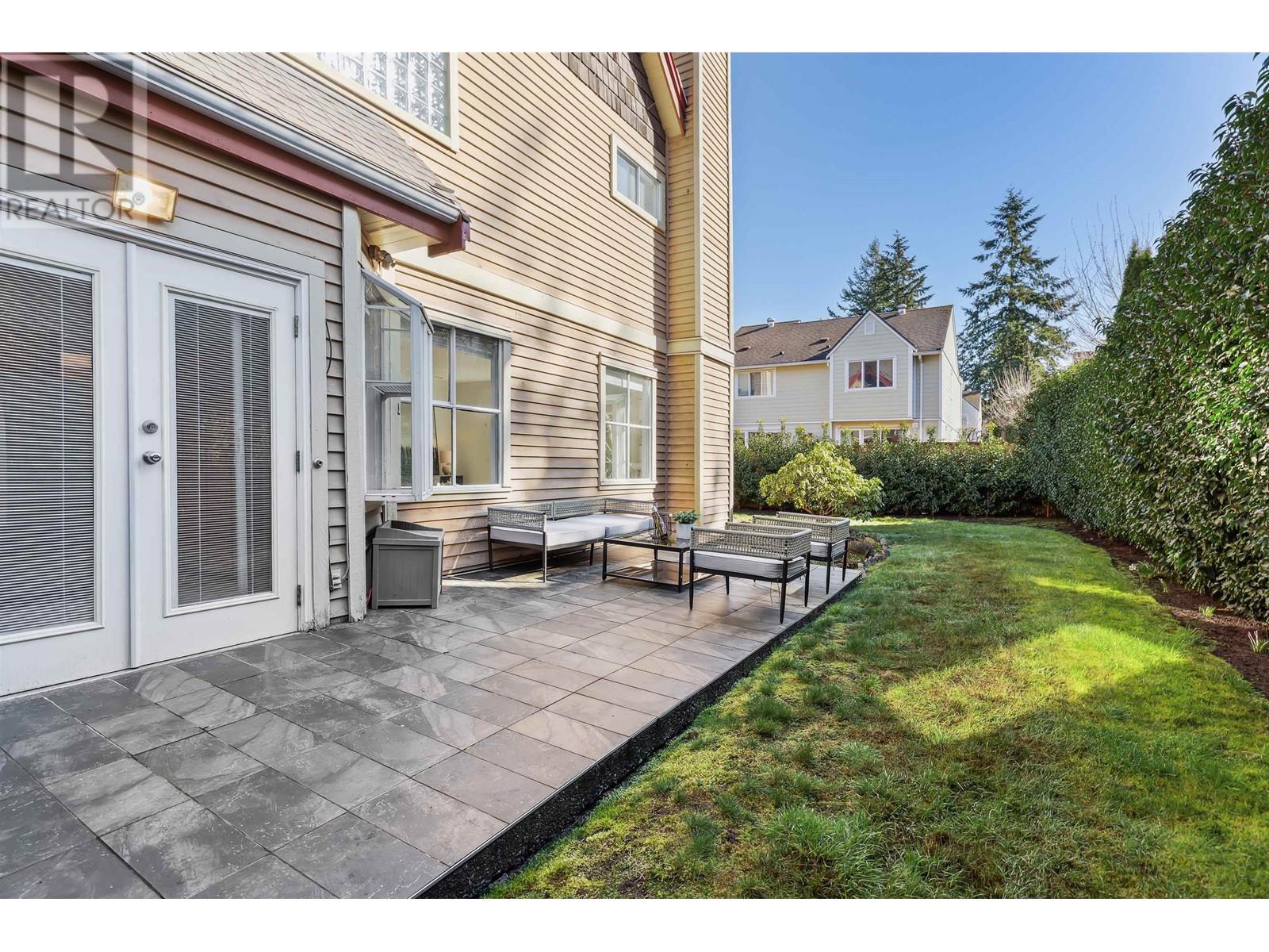 Listing Picture 35 of 40 : 9 5400 PATTERSON AVENUE, Burnaby / 本拿比 - 魯藝地產 Yvonne Lu Group - MLS Medallion Club Member