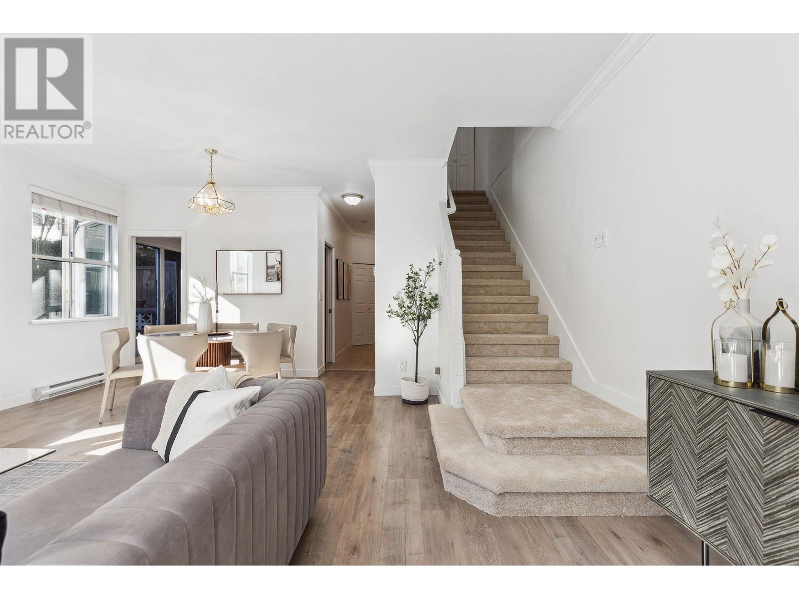 Listing Picture 6 of 40 : 9 5400 PATTERSON AVENUE, Burnaby / 本拿比 - 魯藝地產 Yvonne Lu Group - MLS Medallion Club Member