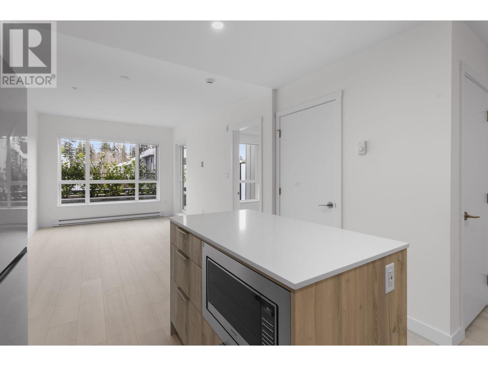 215 3596 Malsum Drive, North Vancouver, British Columbia  V7G 0B5 - Photo 3 - R2980492