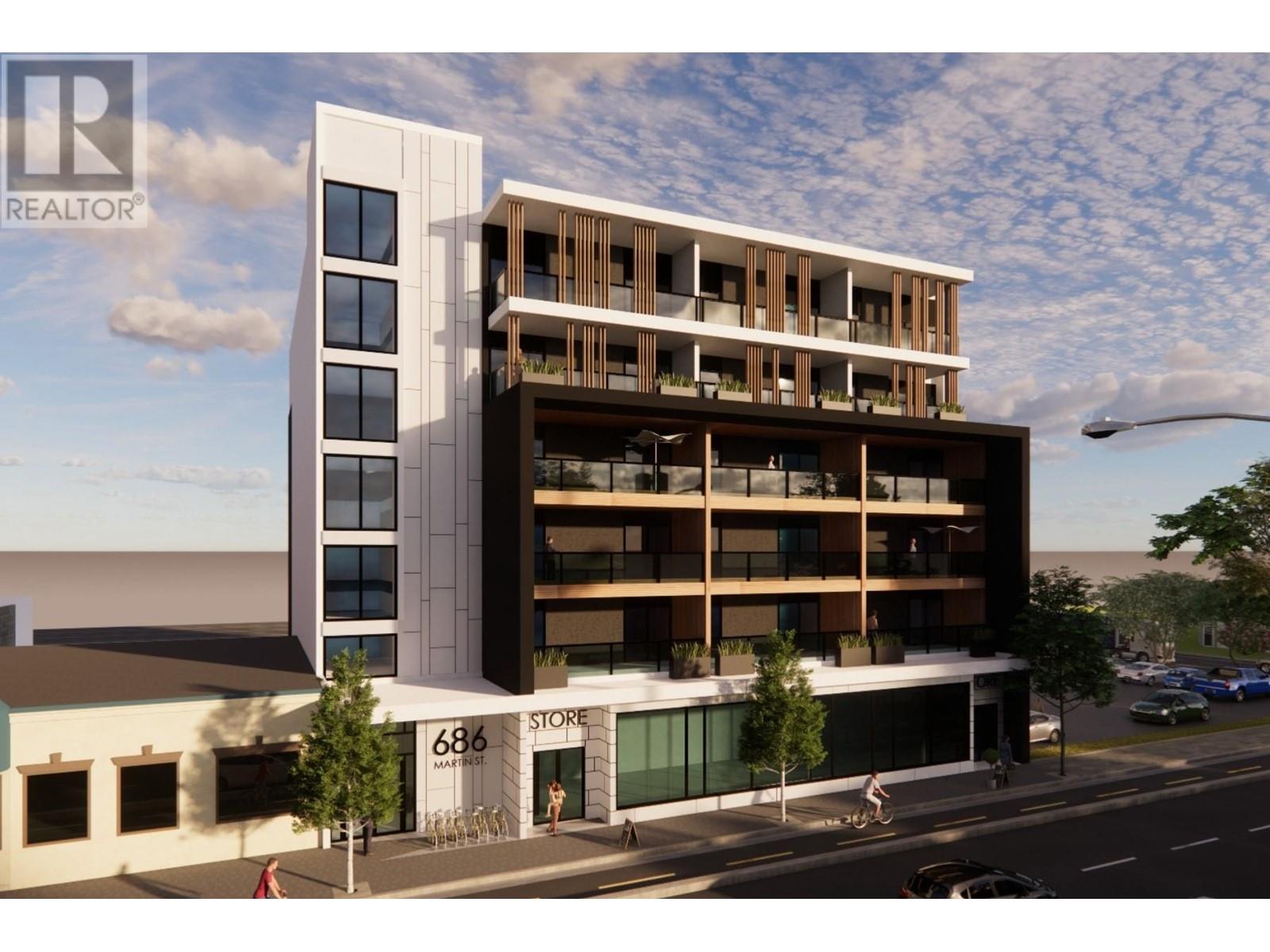 Property at 686 Martin Street image 4