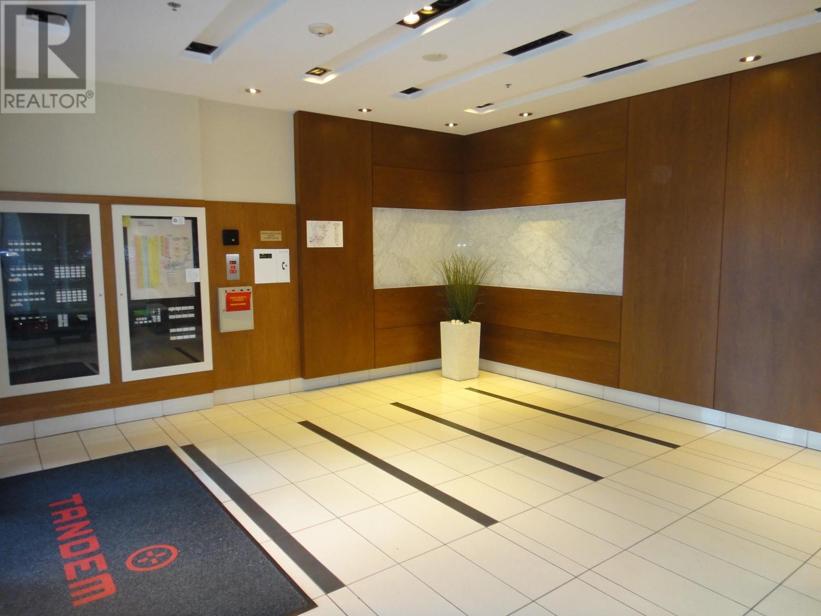 Listing Picture 20 of 20 : 1605 4118 DAWSON STREET, Burnaby / 本拿比 - 魯藝地產 Yvonne Lu Group - MLS Medallion Club Member