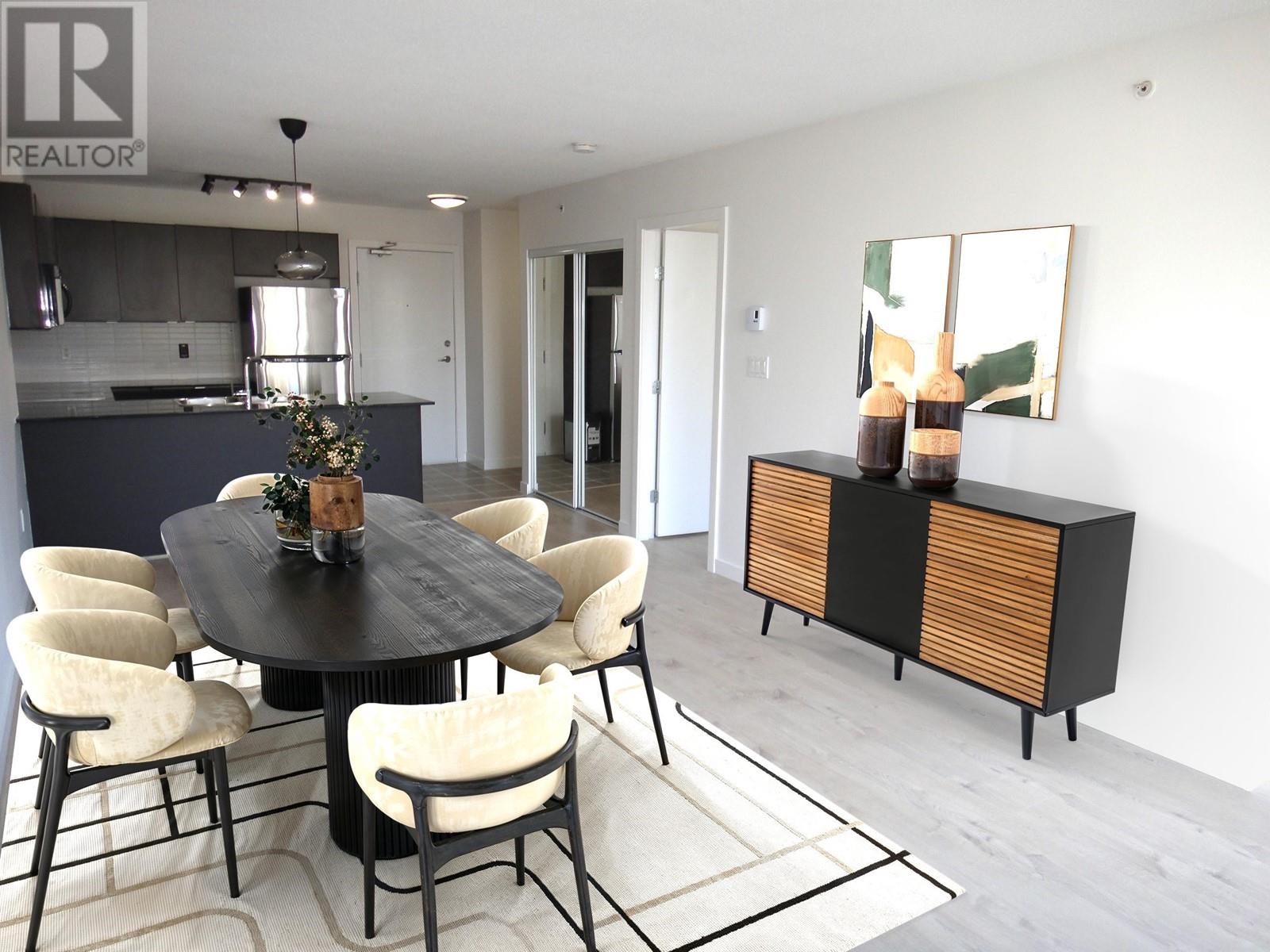 Listing Picture 2 of 20 : 1605 4118 DAWSON STREET, Burnaby / 本拿比 - 魯藝地產 Yvonne Lu Group - MLS Medallion Club Member