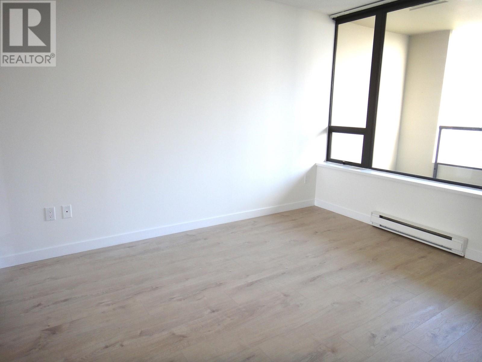 Listing Picture 7 of 20 : 1605 4118 DAWSON STREET, Burnaby / 本拿比 - 魯藝地產 Yvonne Lu Group - MLS Medallion Club Member
