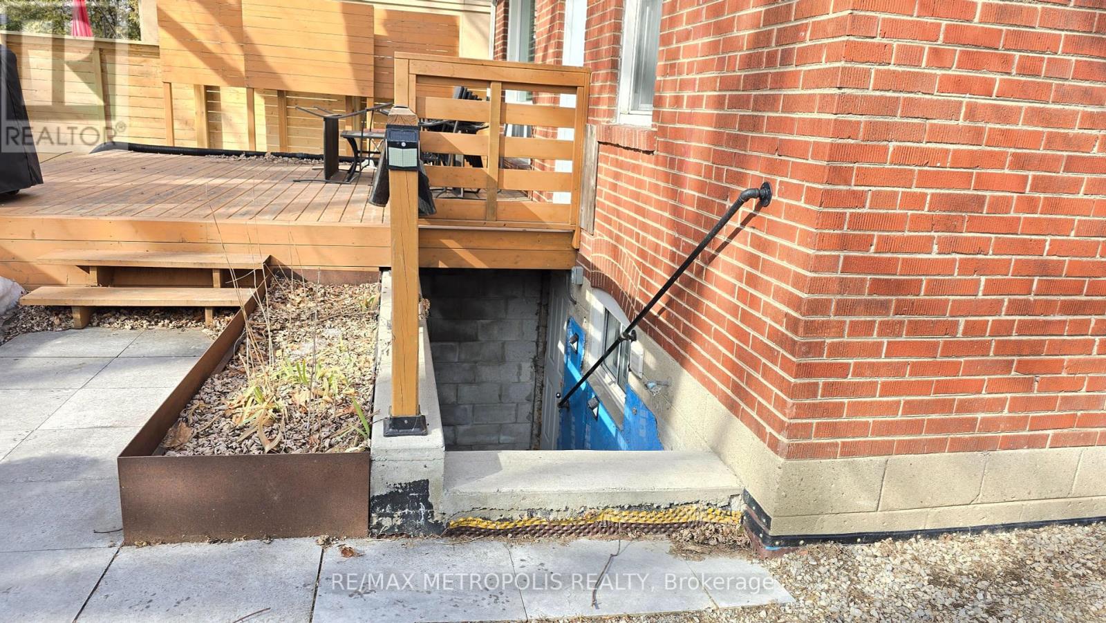 Bsmt - 32 Tower Drive, Toronto (Wexford-Maryvale), Ontario  M1R 3N9 - Photo 15 - E12033028
