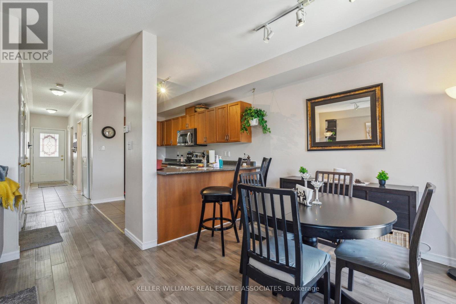 57 - 175 Stanley Street, Barrie, Ontario  L4M 0G2 - Photo 15 - S12033015