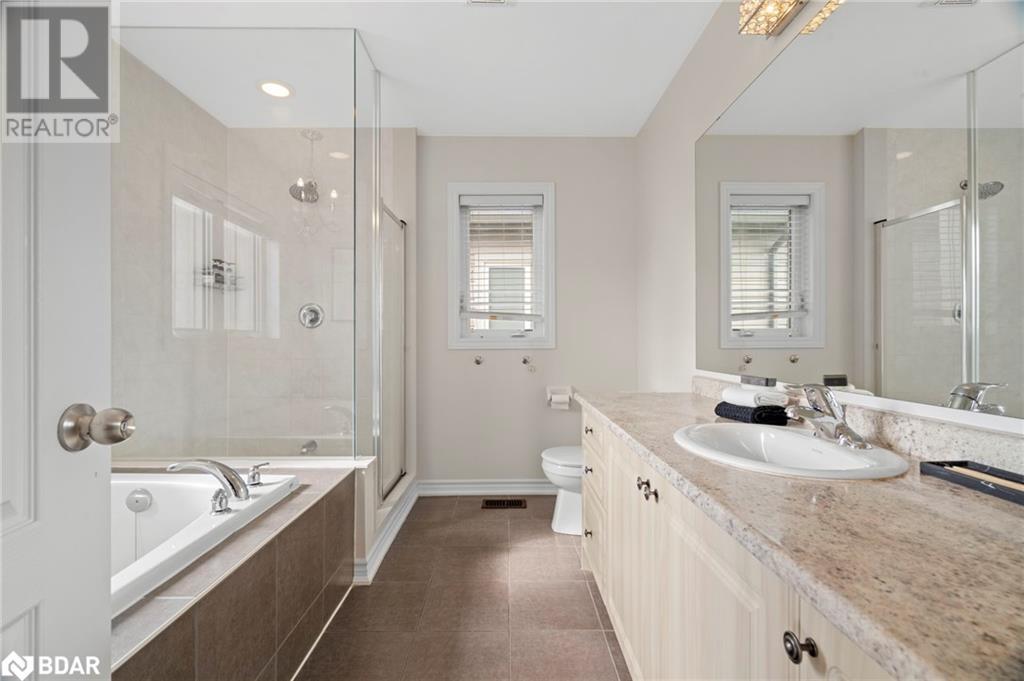37 Decarolis Crescent, Essa, Ontario  L3W 0B2 - Photo 16 - 40707769