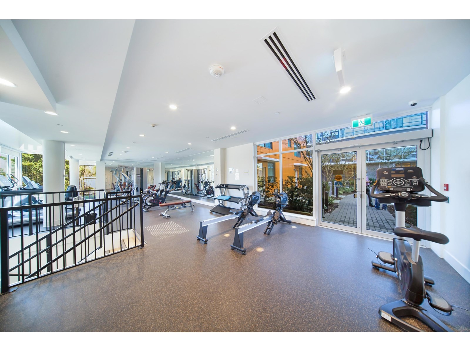 908 13318 104 Avenue, Surrey, British Columbia  V3T 0R2 - Photo 31 - R2975371