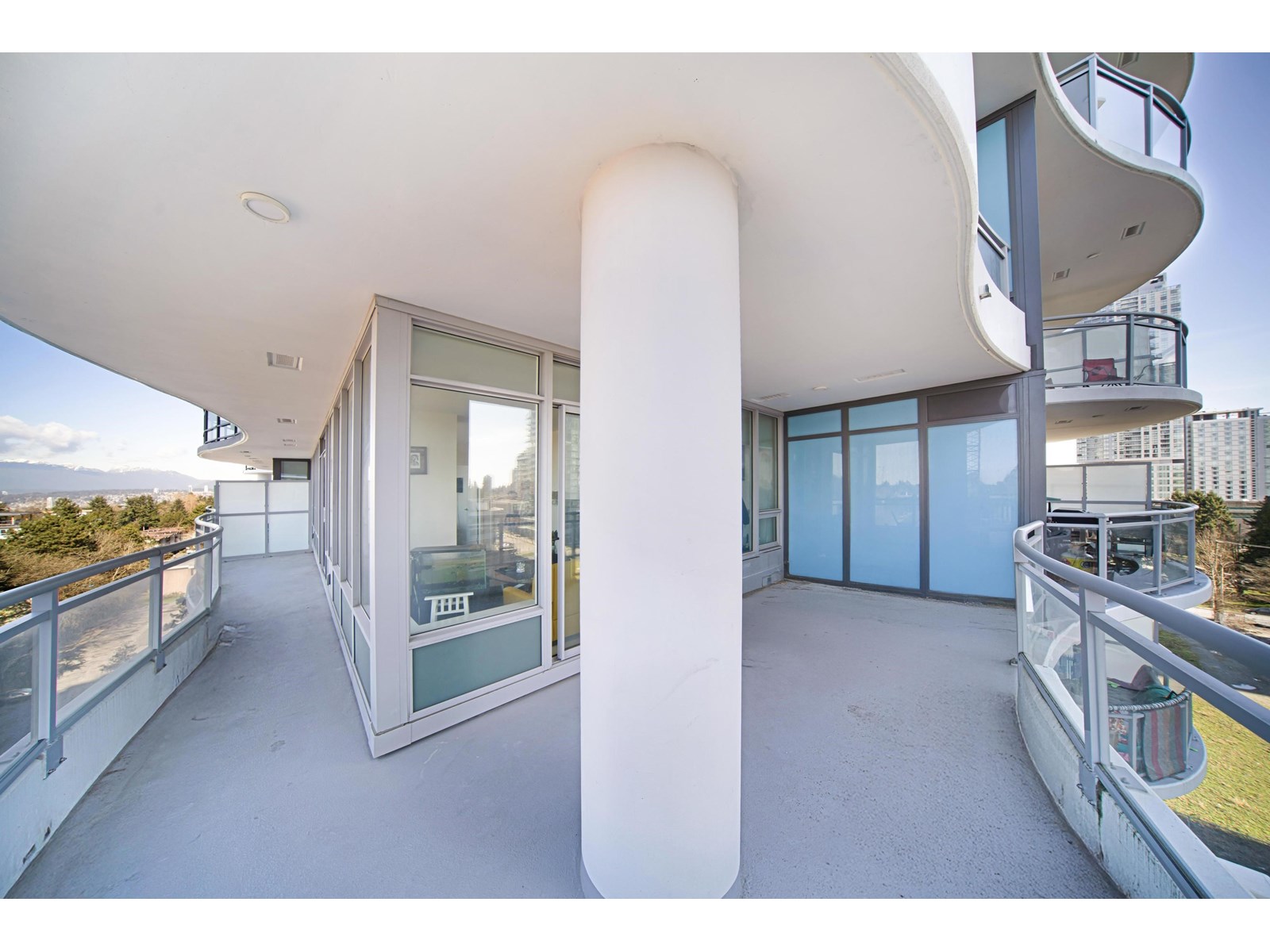 908 13318 104 Avenue, Surrey, British Columbia  V3T 0R2 - Photo 21 - R2975371