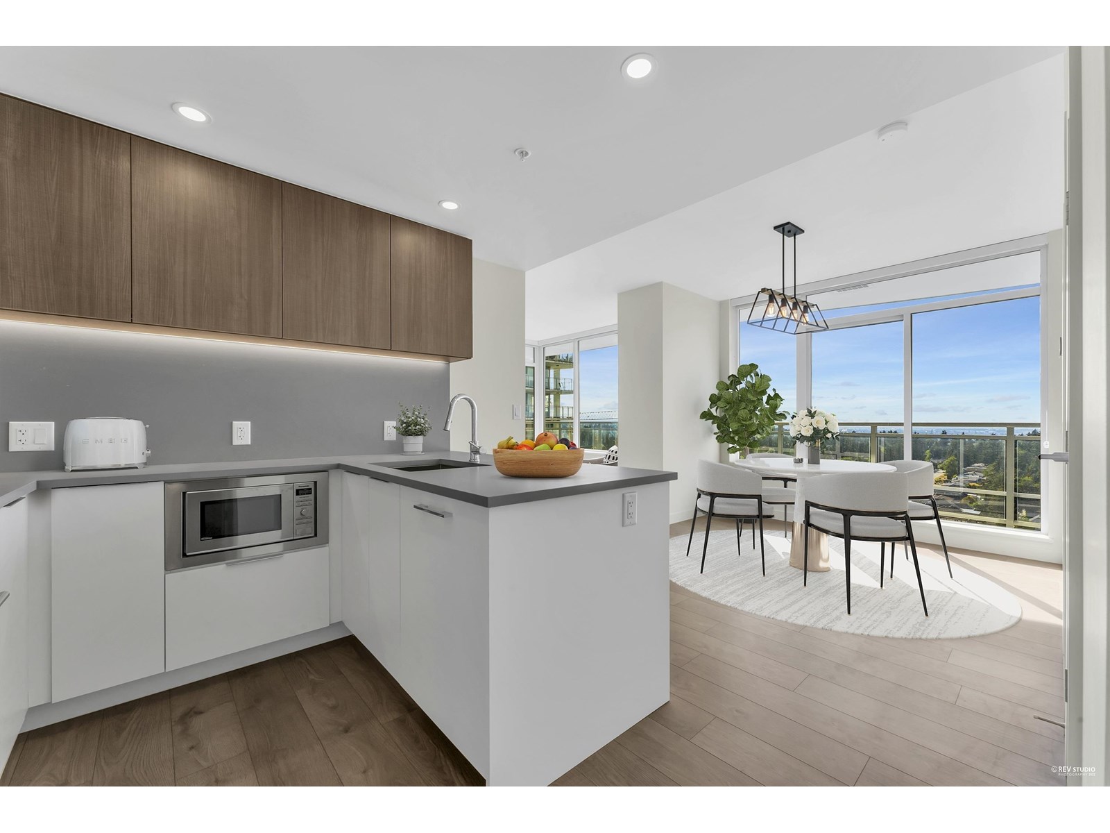 908 13318 104 Avenue, Surrey, British Columbia  V3T 0R2 - Photo 6 - R2975371