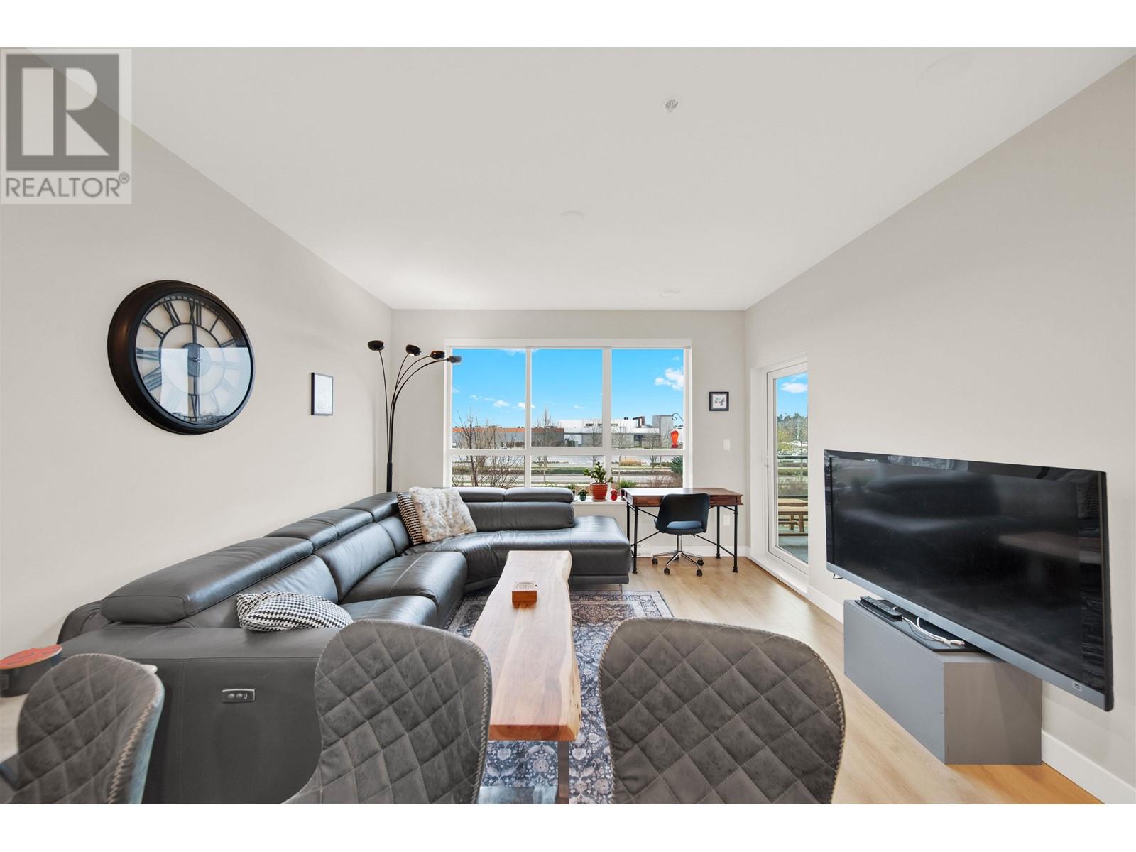 201 1792 Starling Drive, Tsawwassen, British Columbia  V4M 0E4 - Photo 9 - R2972050