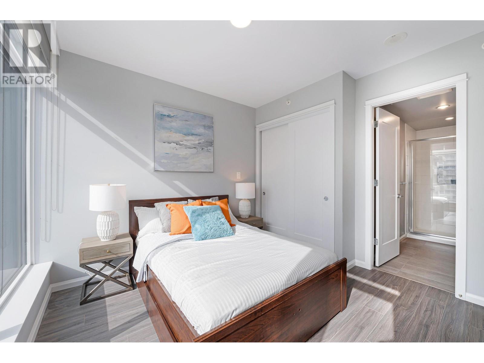 1709 520 Como Lake Avenue, Coquitlam, British Columbia  V3J 0E8 - Photo 2 - R2978521