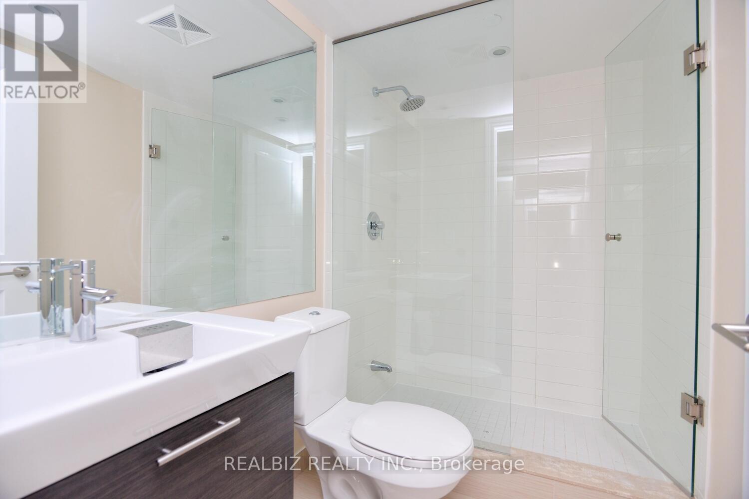 1516 - 386 Yonge Street, Toronto, Ontario  M5B 0A5 - Photo 10 - C12009262