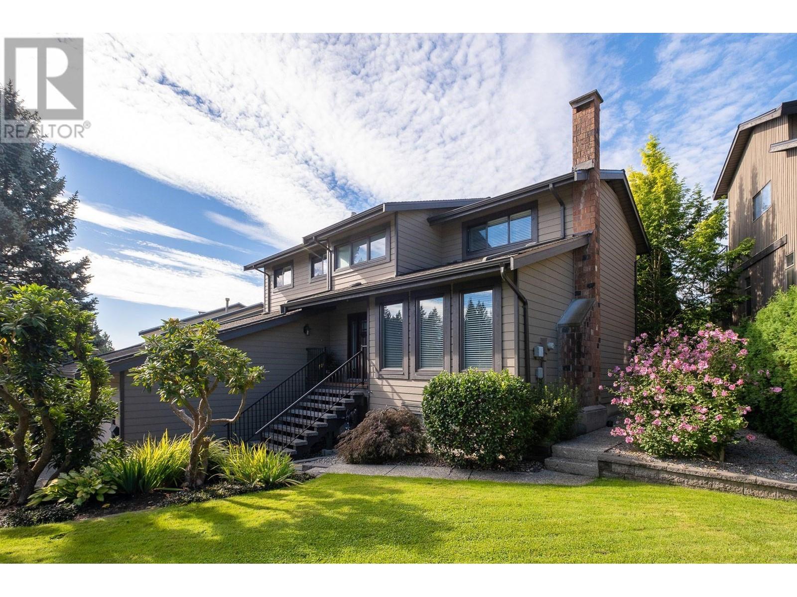 1410 Lansdowne Drive, Coquitlam, British Columbia  V3E 1Y4 - Photo 3 - R2979108