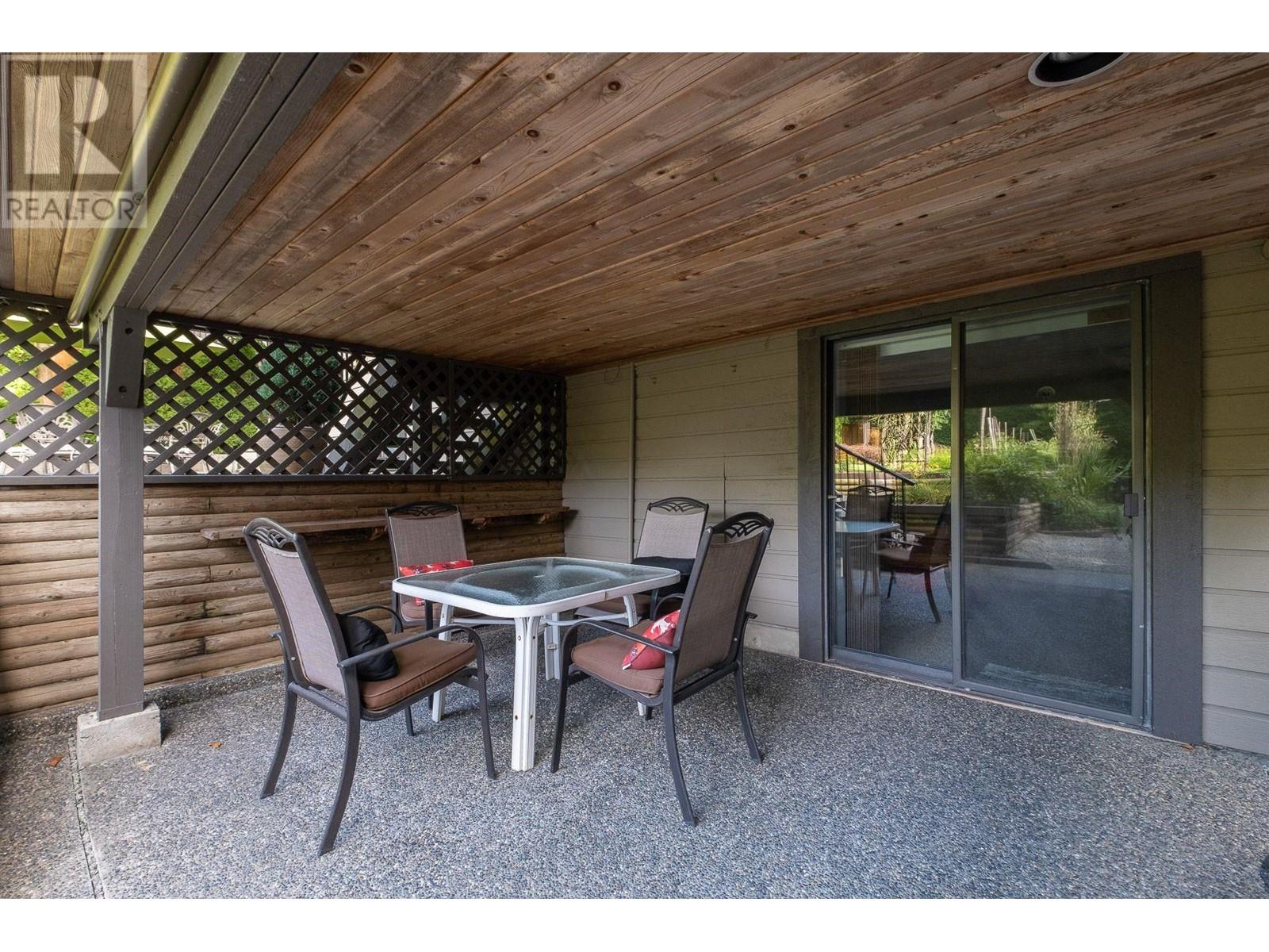 1410 Lansdowne Drive, Coquitlam, British Columbia  V3E 1Y4 - Photo 13 - R2979108
