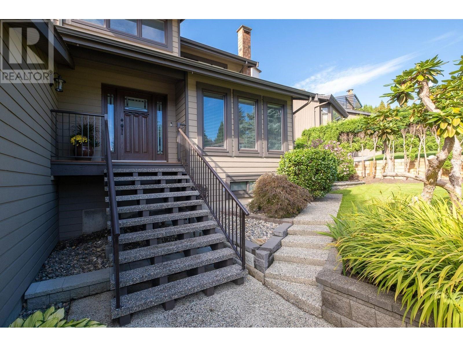 1410 Lansdowne Drive, Coquitlam, British Columbia  V3E 1Y4 - Photo 14 - R2979108