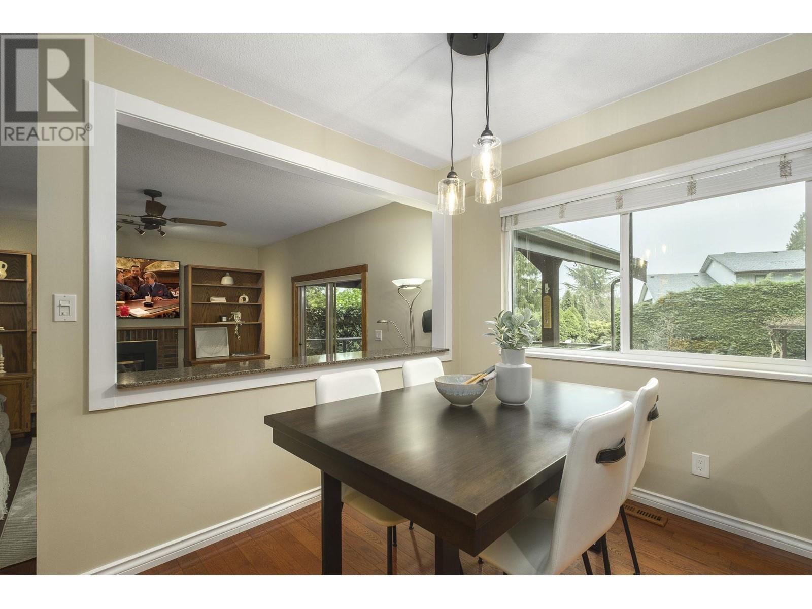 1410 Lansdowne Drive, Coquitlam, British Columbia  V3E 1Y4 - Photo 23 - R2979108