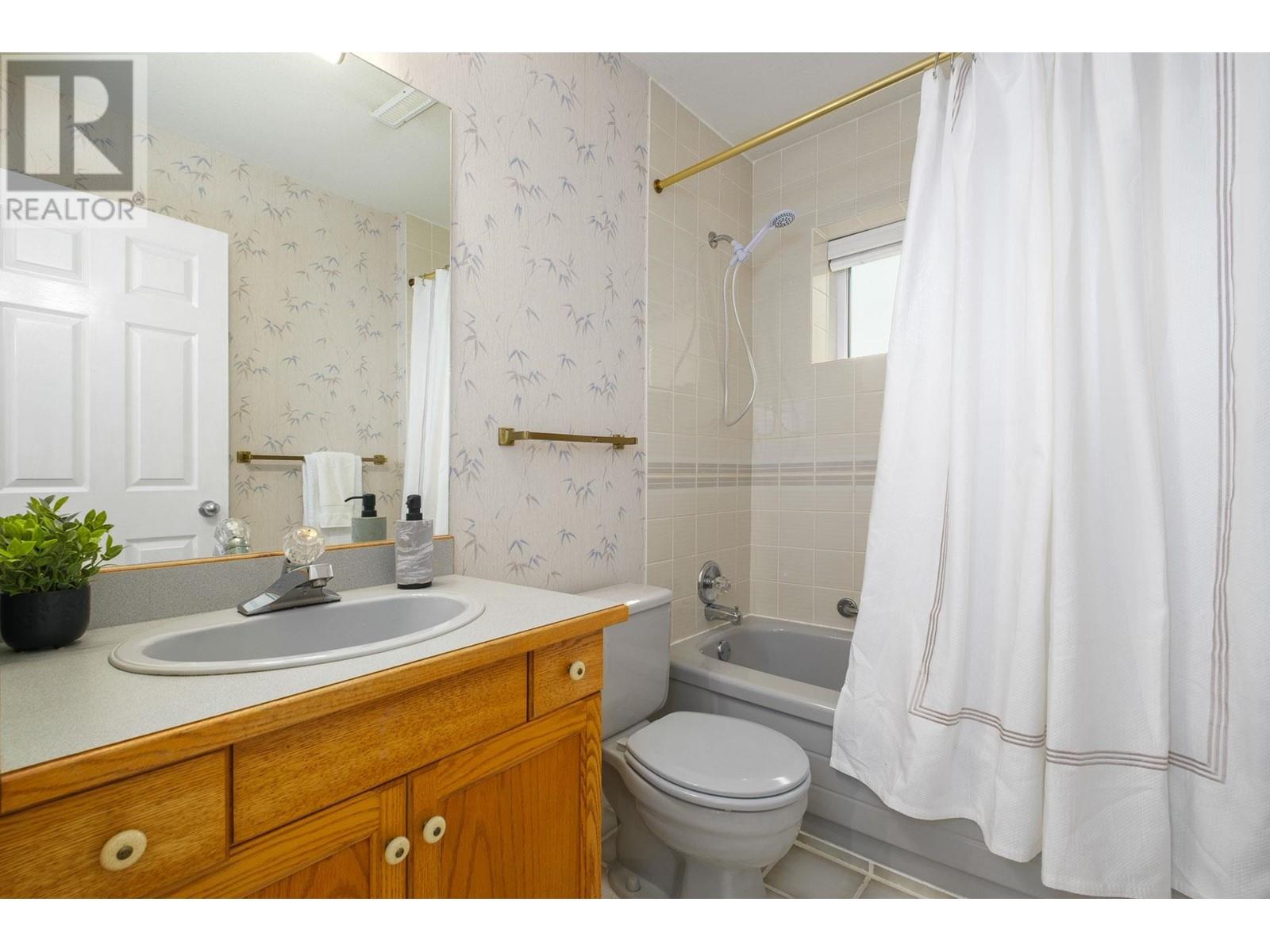 1410 Lansdowne Drive, Coquitlam, British Columbia  V3E 1Y4 - Photo 37 - R2979108