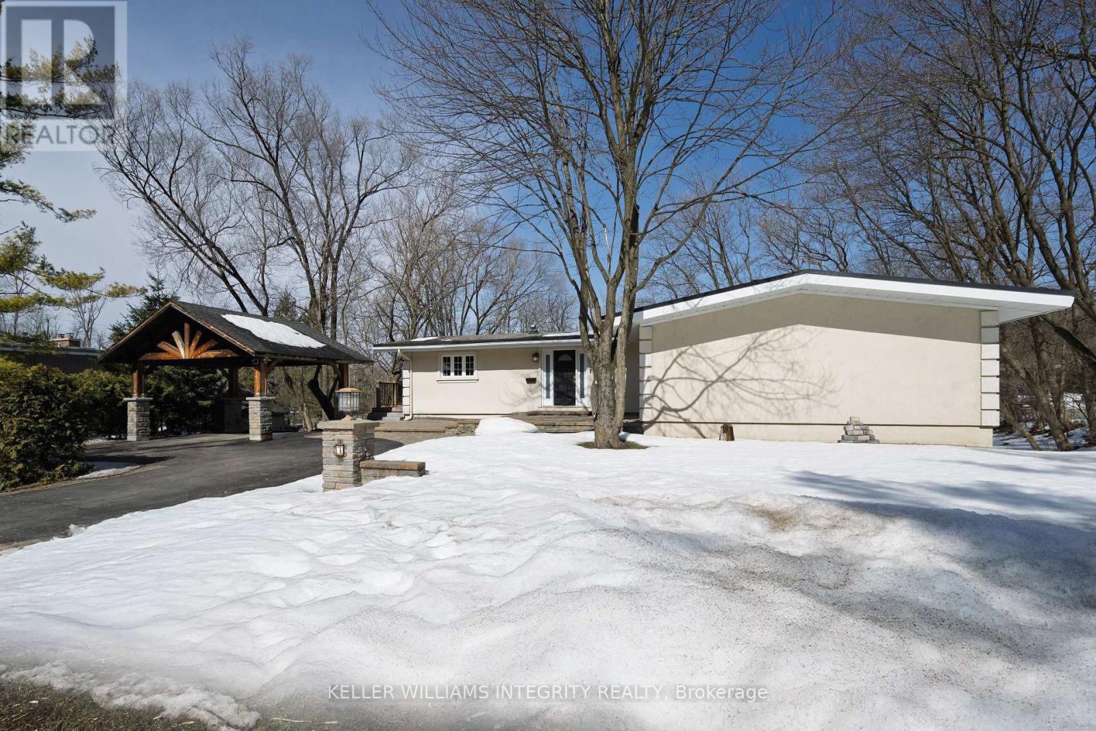 Property at 3 BRIARCLIFFE DRIVE image 2