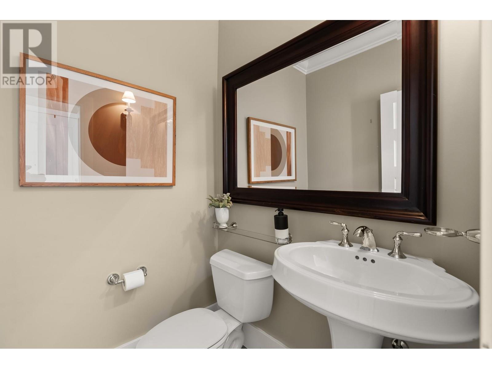 2119 Gordon Avenue, West Vancouver, British Columbia  V7V 1W1 - Photo 10 - R2979561