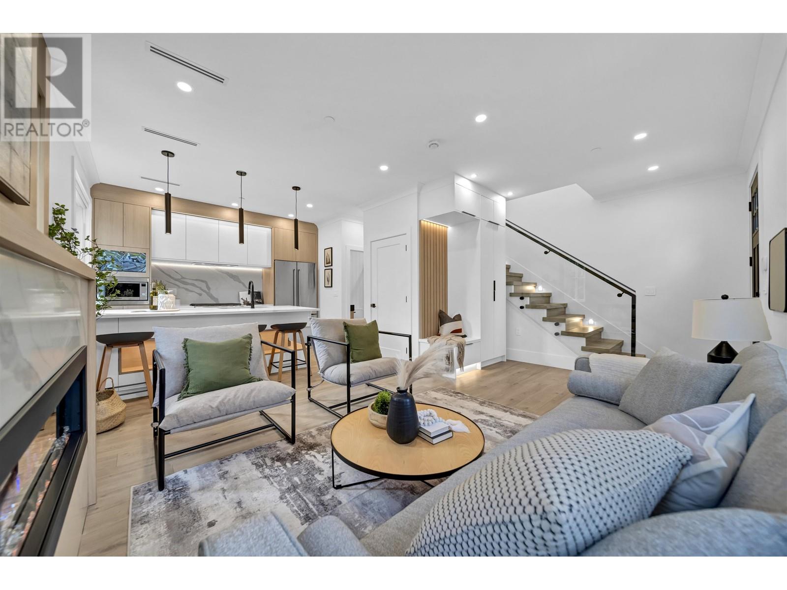 2692 E 53rd Avenue, Vancouver, British Columbia  V5S 2R9 - Photo 5 - R2980477