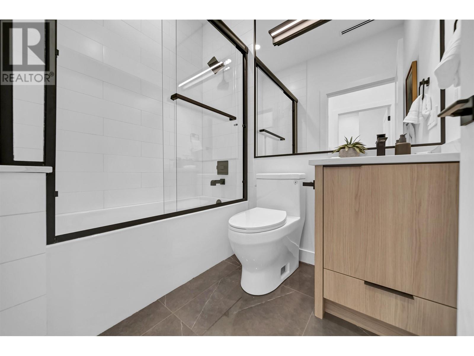2692 E 53rd Avenue, Vancouver, British Columbia  V5S 2R9 - Photo 18 - R2980477
