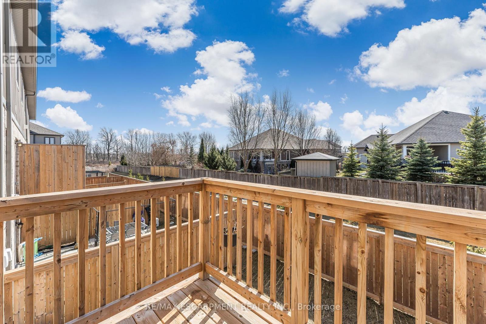 72 Severino Circle, West Lincoln (Smithville), Ontario  L0R 2A0 - Photo 10 - X12033044