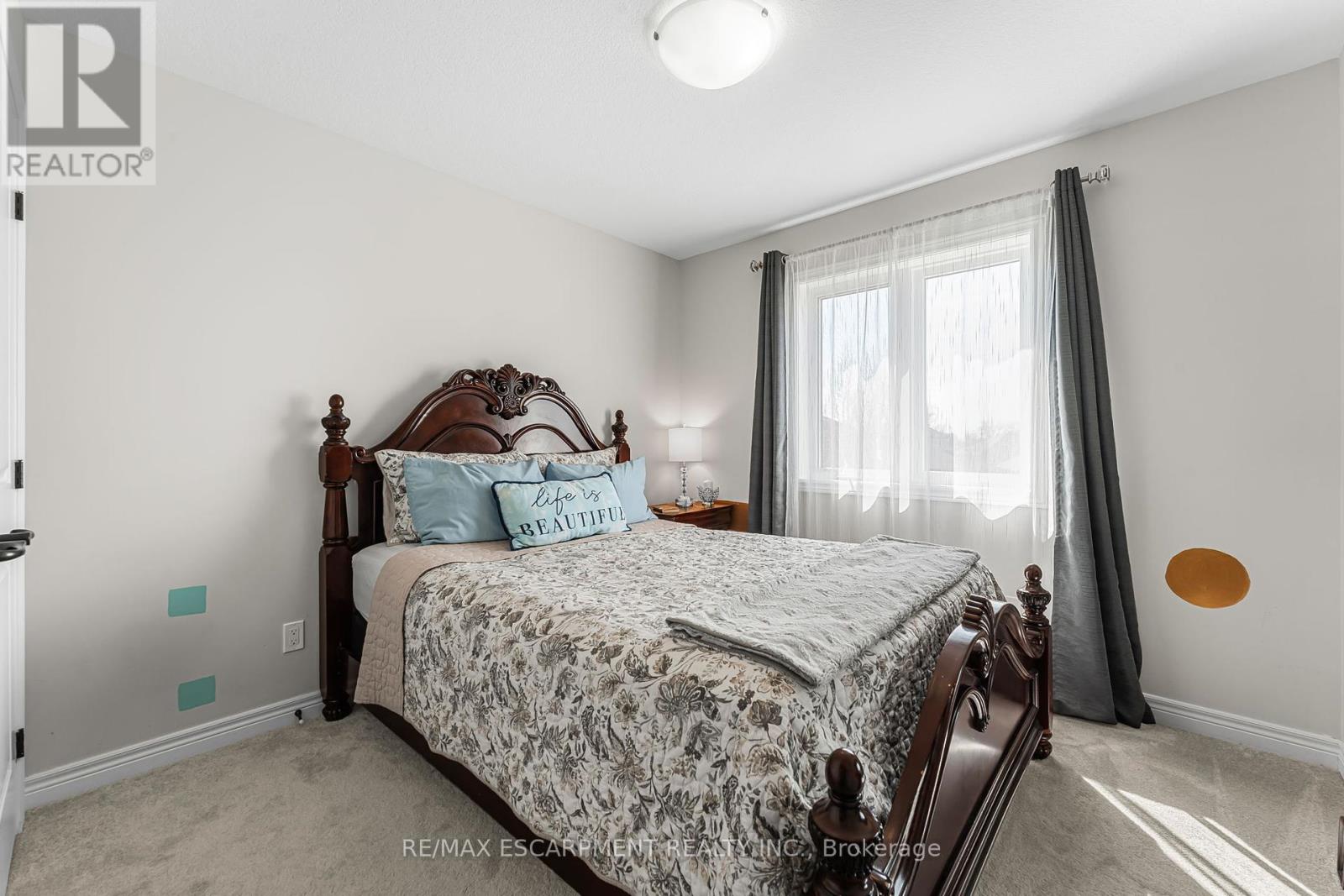 72 Severino Circle, West Lincoln (Smithville), Ontario  L0R 2A0 - Photo 21 - X12033044
