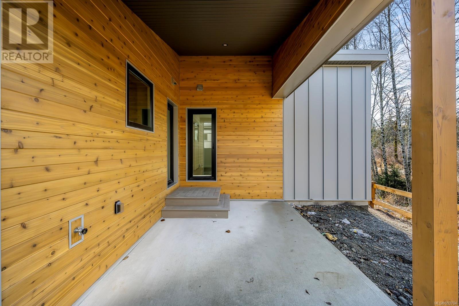 41 3025 Royston Rd, Cumberland, British Columbia  V0R 1S0 - Photo 6 - 992704
