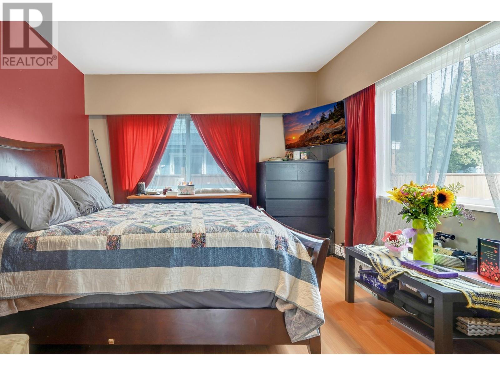 11329 207th Street, Maple Ridge, British Columbia  V2X 1W4 - Photo 12 - R2967254
