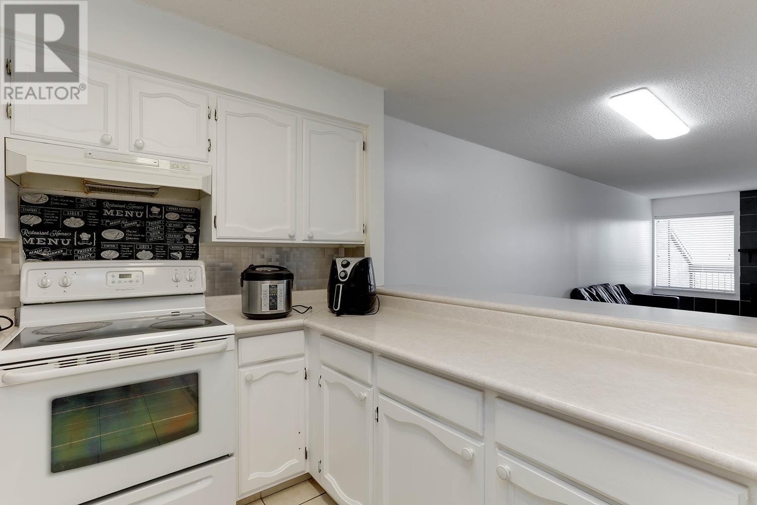 205 7831 No. 1 Road, Richmond, British Columbia  V7C 1T7 - Photo 14 - R2980513