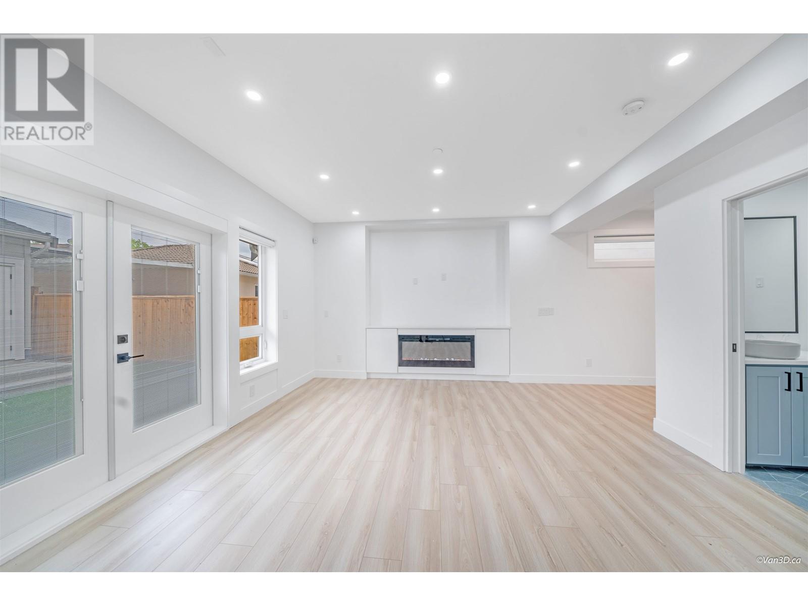 6166 Beatrice Street, Vancouver, British Columbia  V5P 3R2 - Photo 5 - R2980517