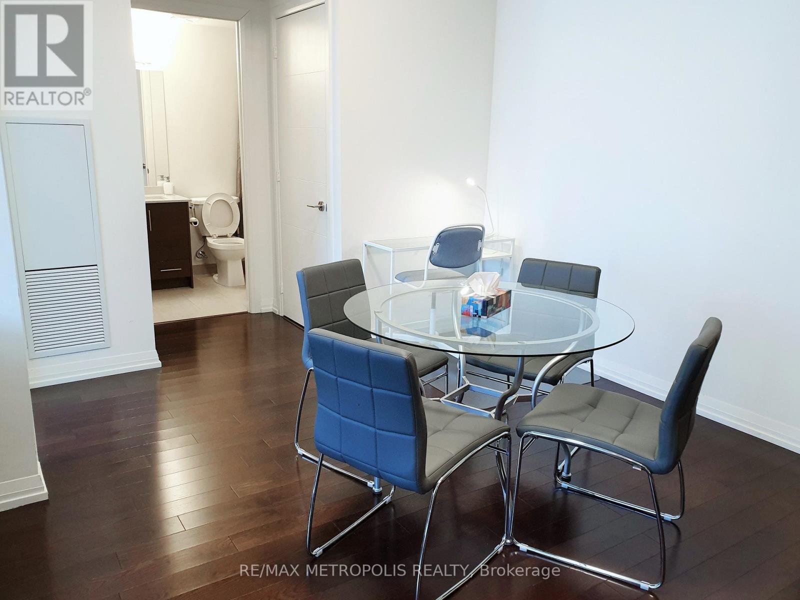 2117 - 460 Adelaide Street E, Toronto, Ontario  M5A 0E7 - Photo 5 - C12033109