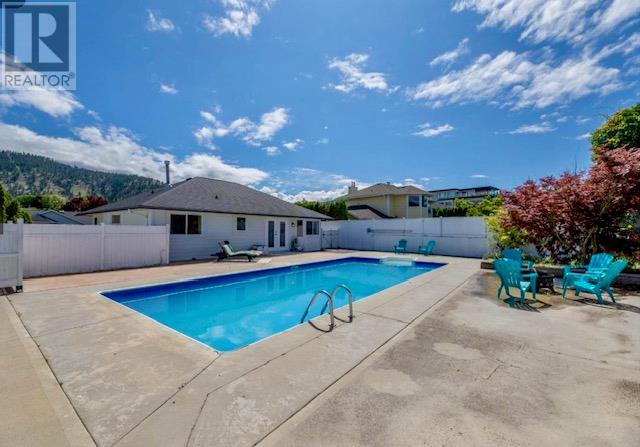 112 Uplands Place, Penticton, British Columbia  V2A 7Y1 - Photo 35 - 10339931