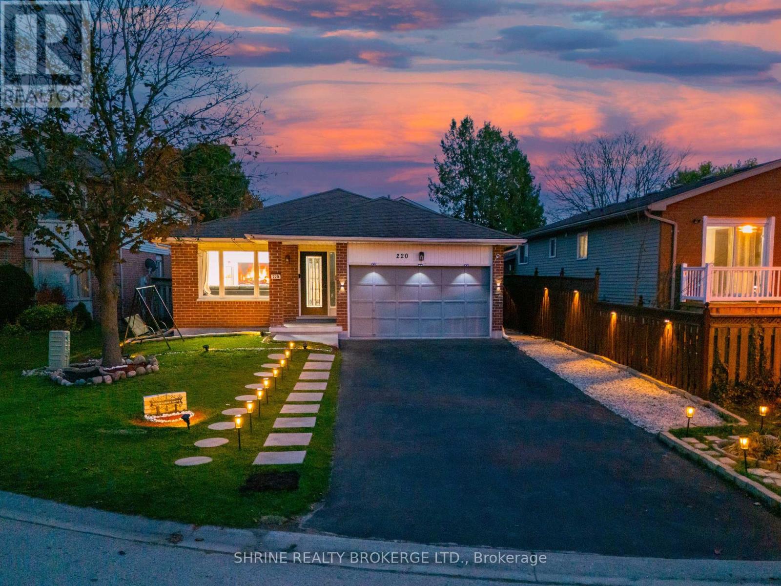 Property at 220 KILLARNEY GROVE image 1