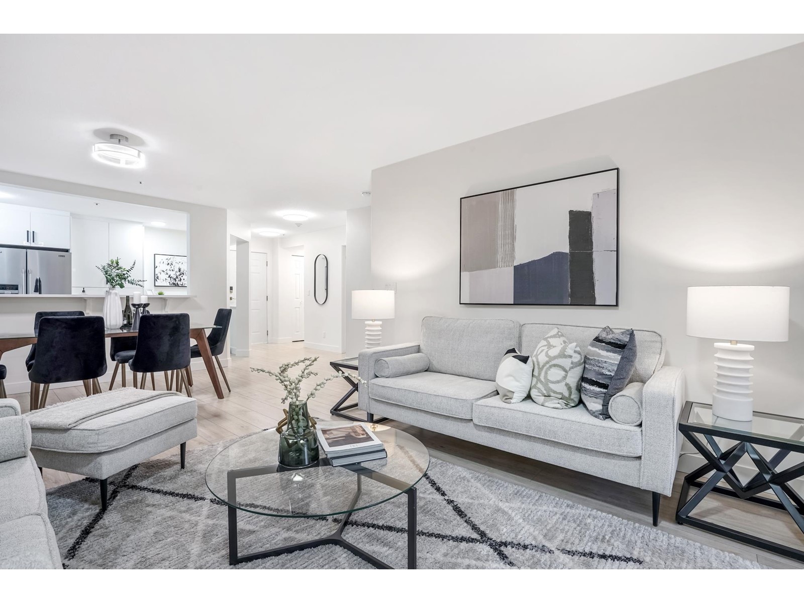 Property at 201 13870 70 AVENUE image 3
