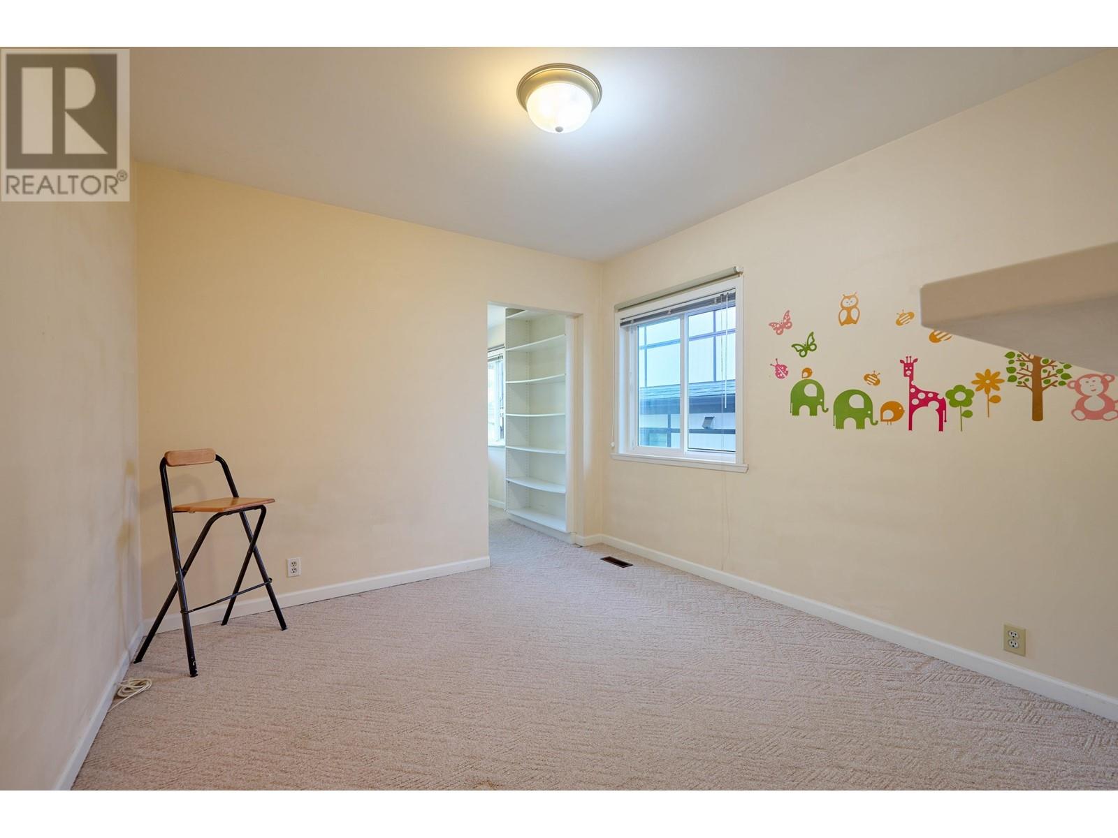 Listing Picture 14 of 24 : 866 W 59TH AVENUE, Vancouver / 溫哥華 - 魯藝地產 Yvonne Lu Group - MLS Medallion Club Member