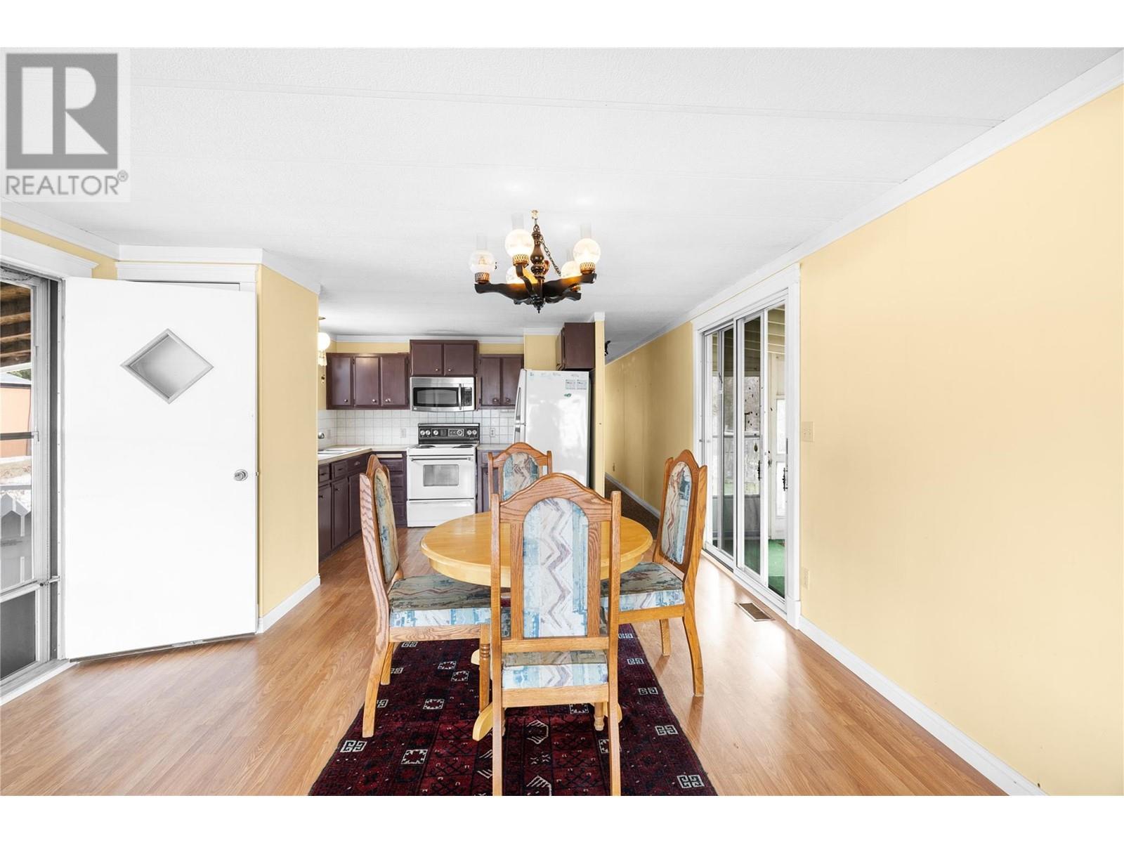 445 6th Avenue N Unit# 27, Creston, British Columbia  V0B 1G3 - Photo 9 - 10339995