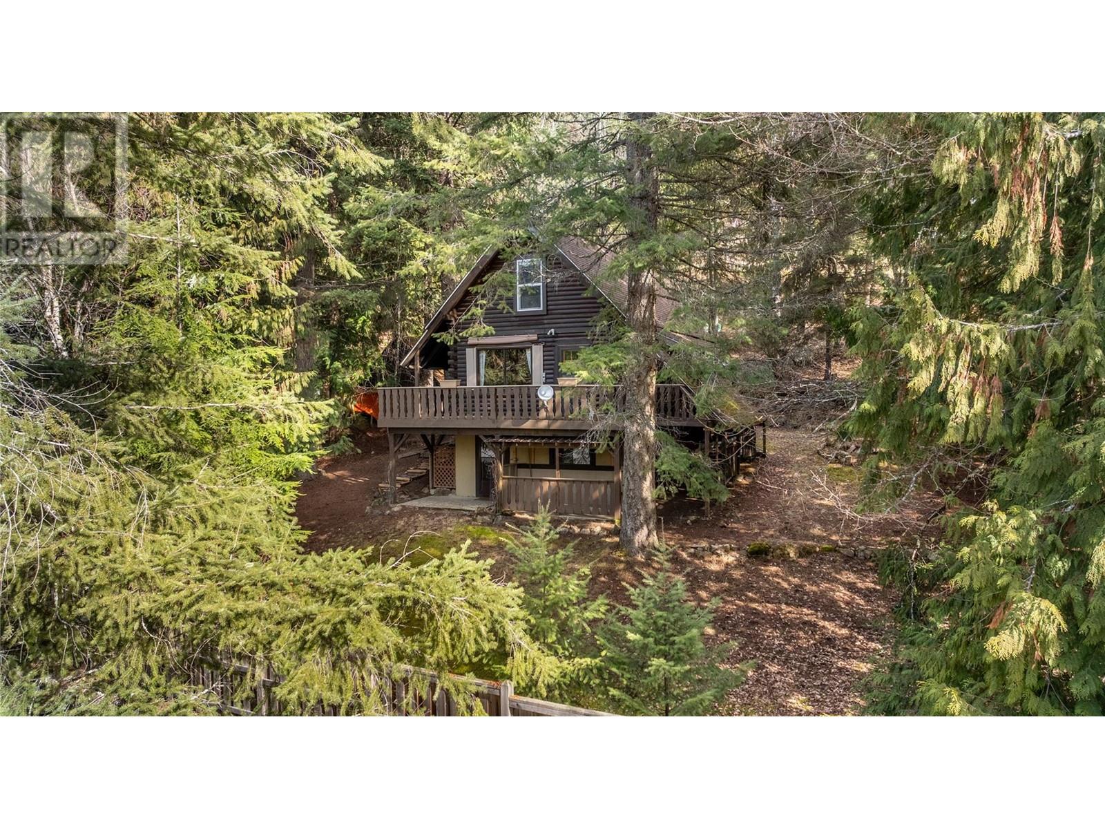 16253 SELKIRK Road, Crawford Bay, British Columbia