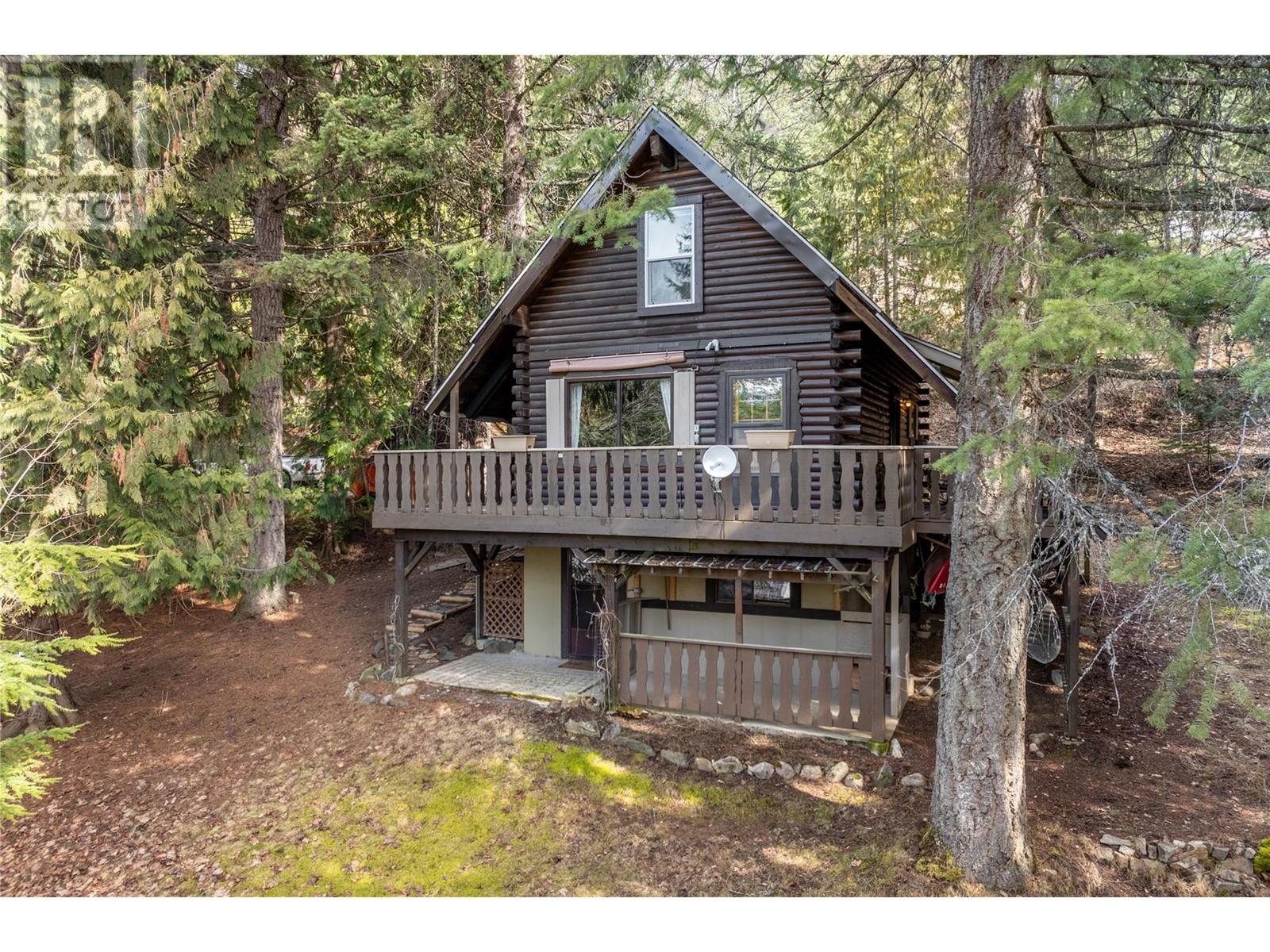 16253 Selkirk Road, Crawford Bay, British Columbia  V0B 1E0 - Photo 2 - 10339909