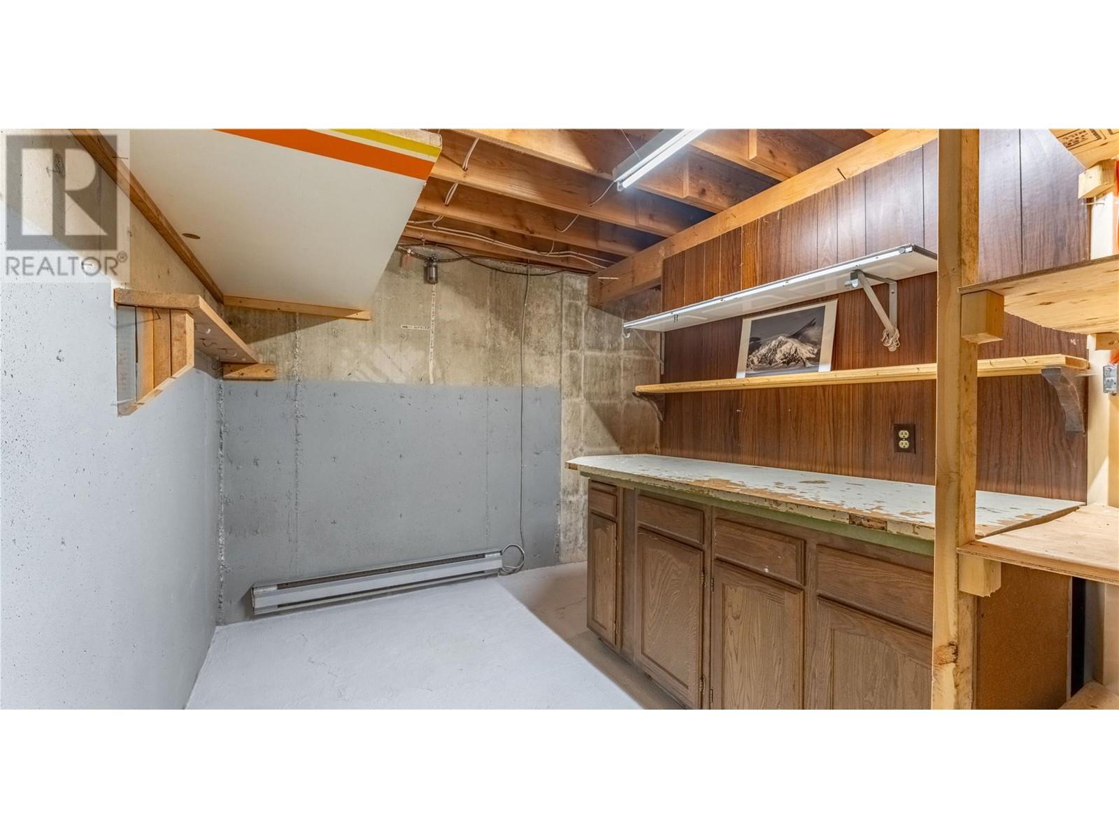 16253 Selkirk Road, Crawford Bay, British Columbia  V0B 1E0 - Photo 20 - 10339909