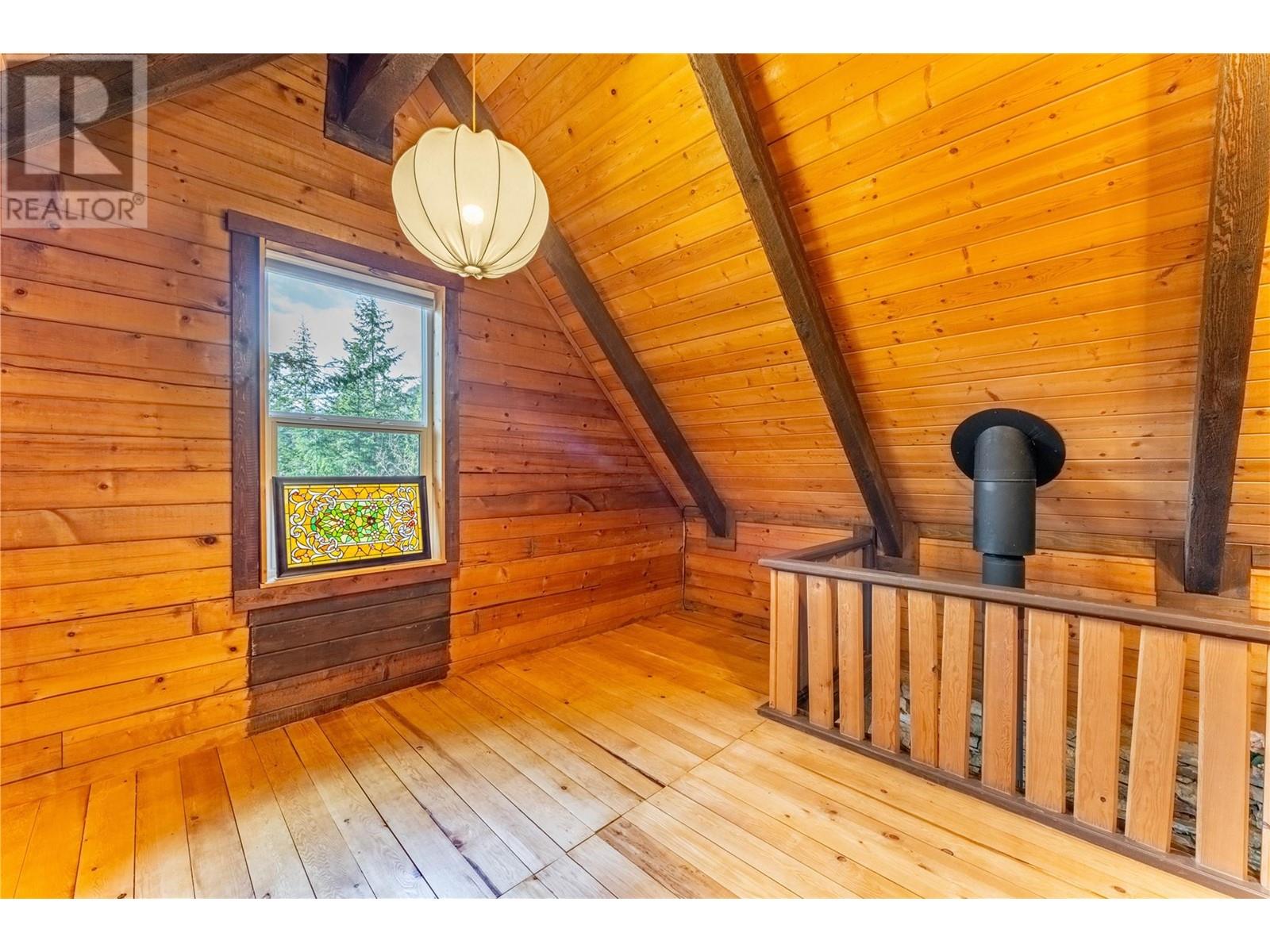 16253 Selkirk Road, Crawford Bay, British Columbia  V0B 1E0 - Photo 23 - 10339909