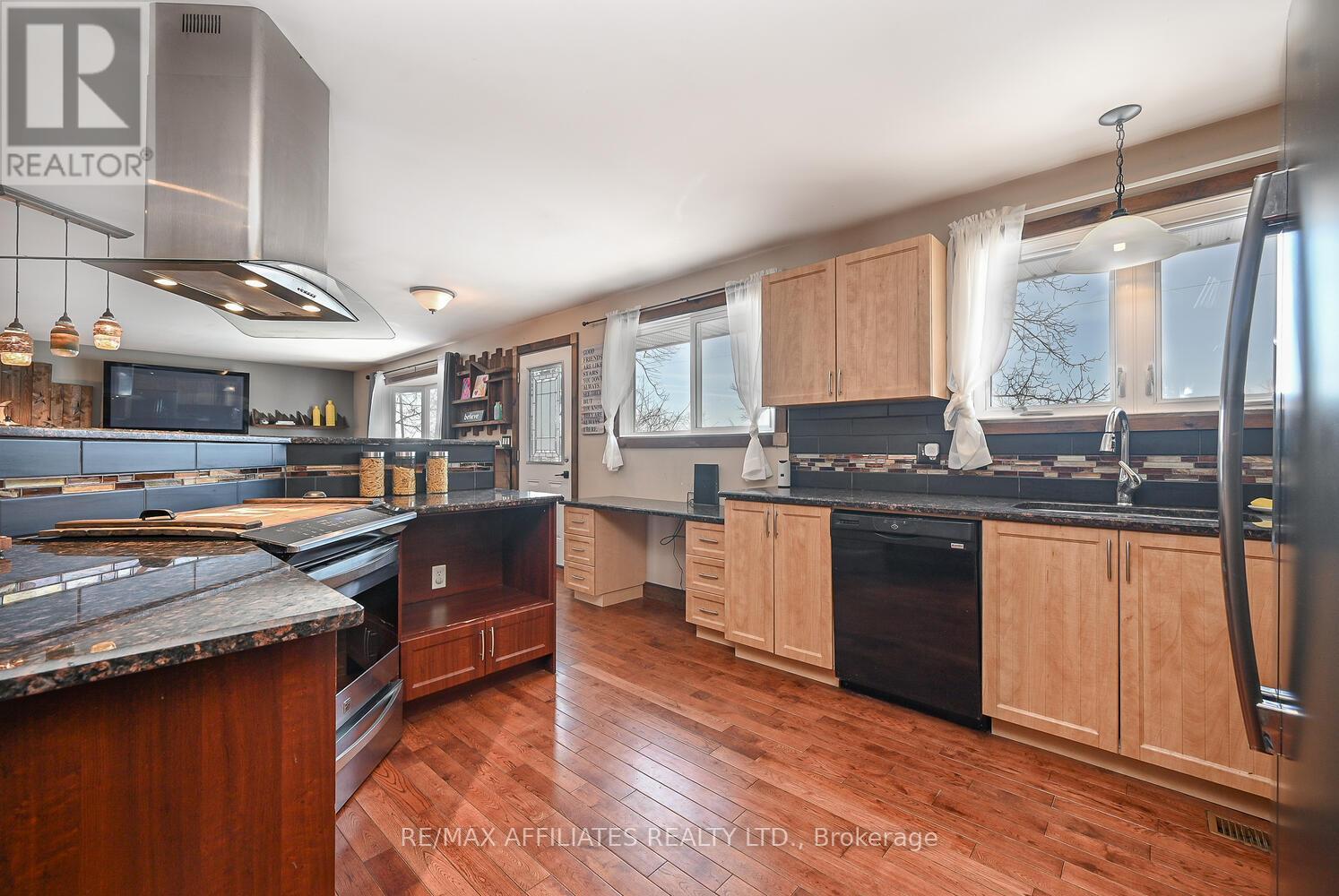 178 Best Road, Drummond/north Elmsley, Ontario  K7A 4S4 - Photo 16 - X12033179