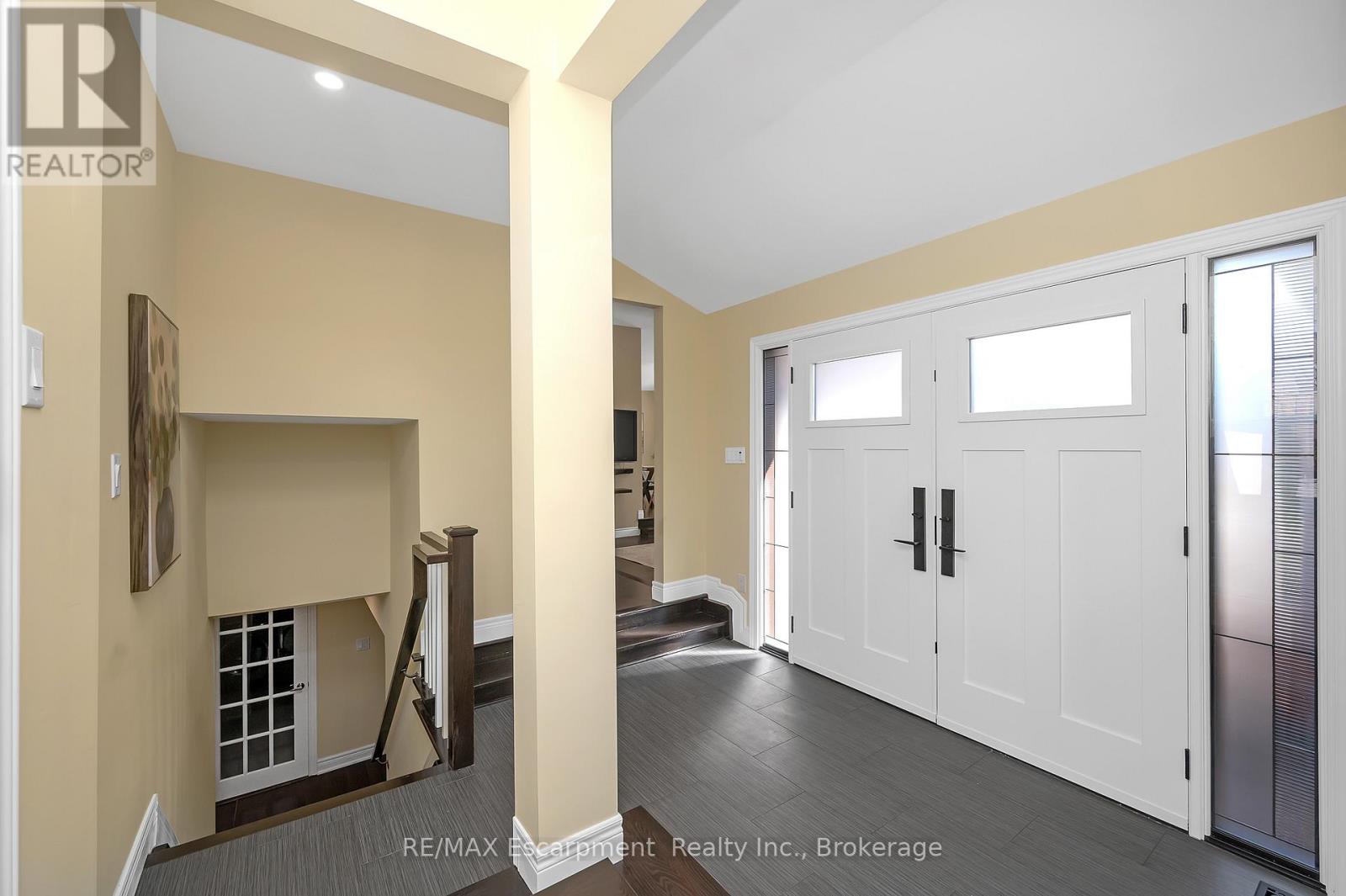 Property at 2422 UPTON COURT image 5
