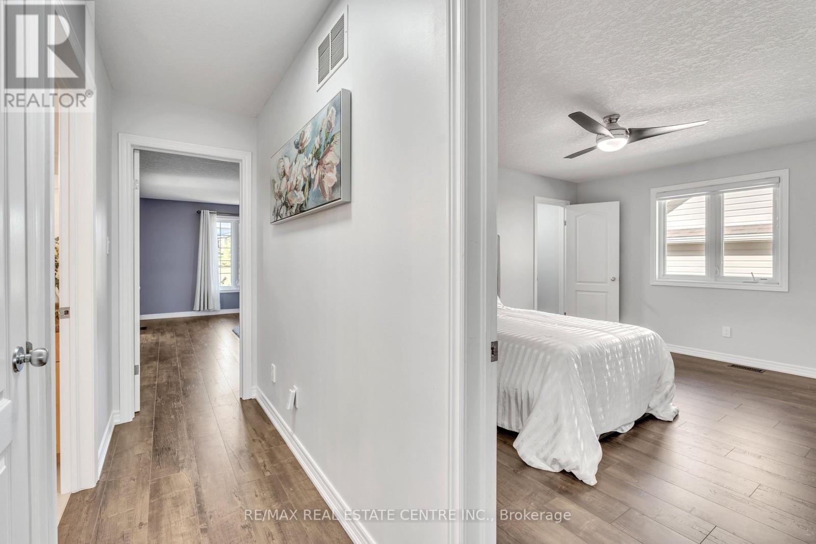 48 Isaiah Drive W, Kitchener, Ontario  N2E 0B2 - Photo 24 - X12033209