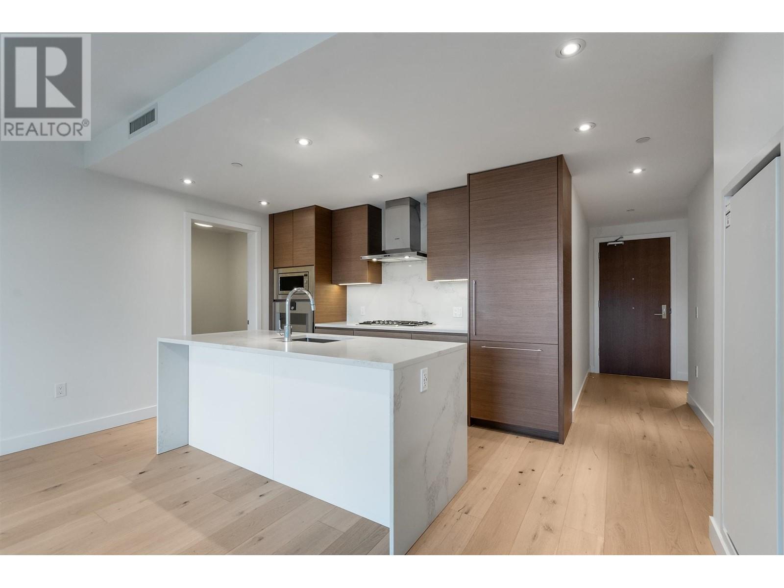 207 5693 Elizabeth Street, Vancouver, British Columbia  V5Y 3K1 - Photo 3 - R2980576